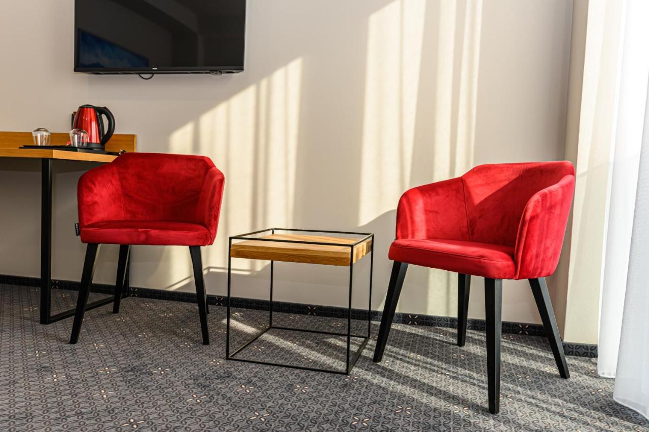Hotel Dukat Gura Humorului Εξωτερικό φωτογραφία